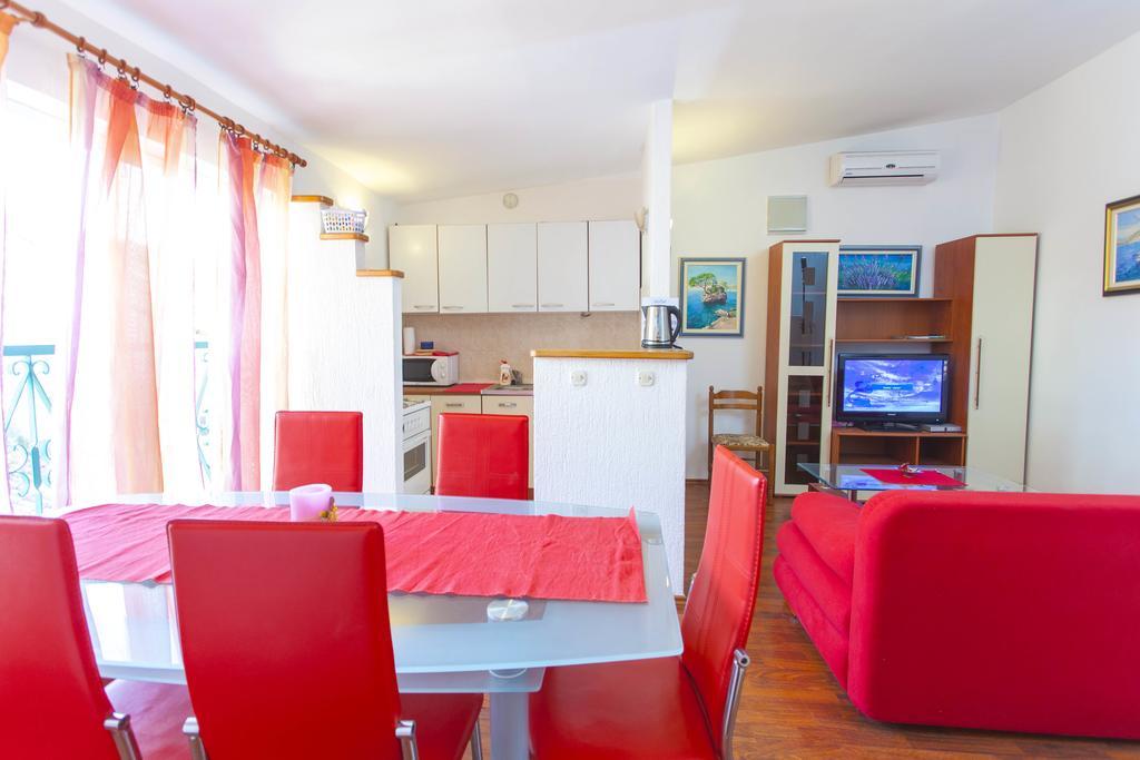 Carolija Apartment Makarska Bilik gambar